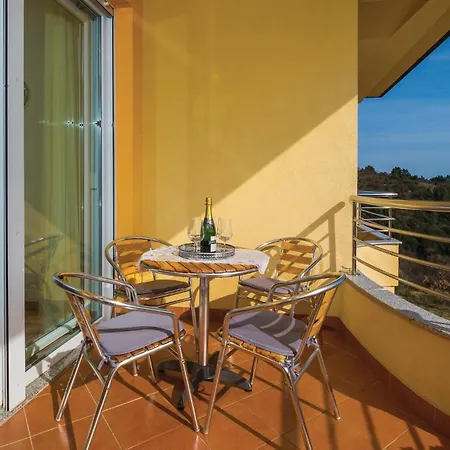 Stunning In With House Sea View