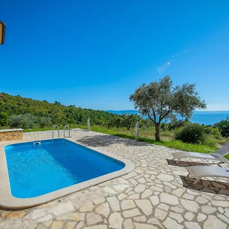 Stunning In With House Sea View Apartment
